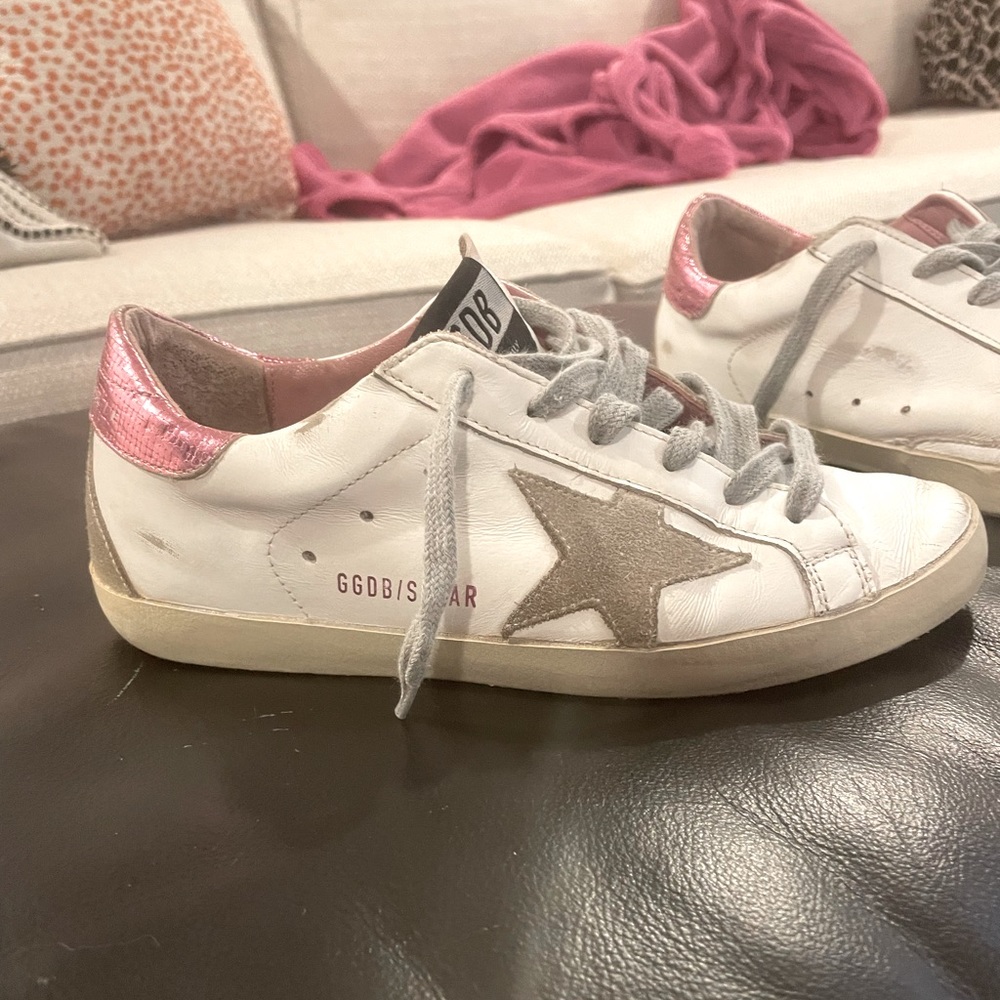 GGDB Superstar Low top pink and white sneakers